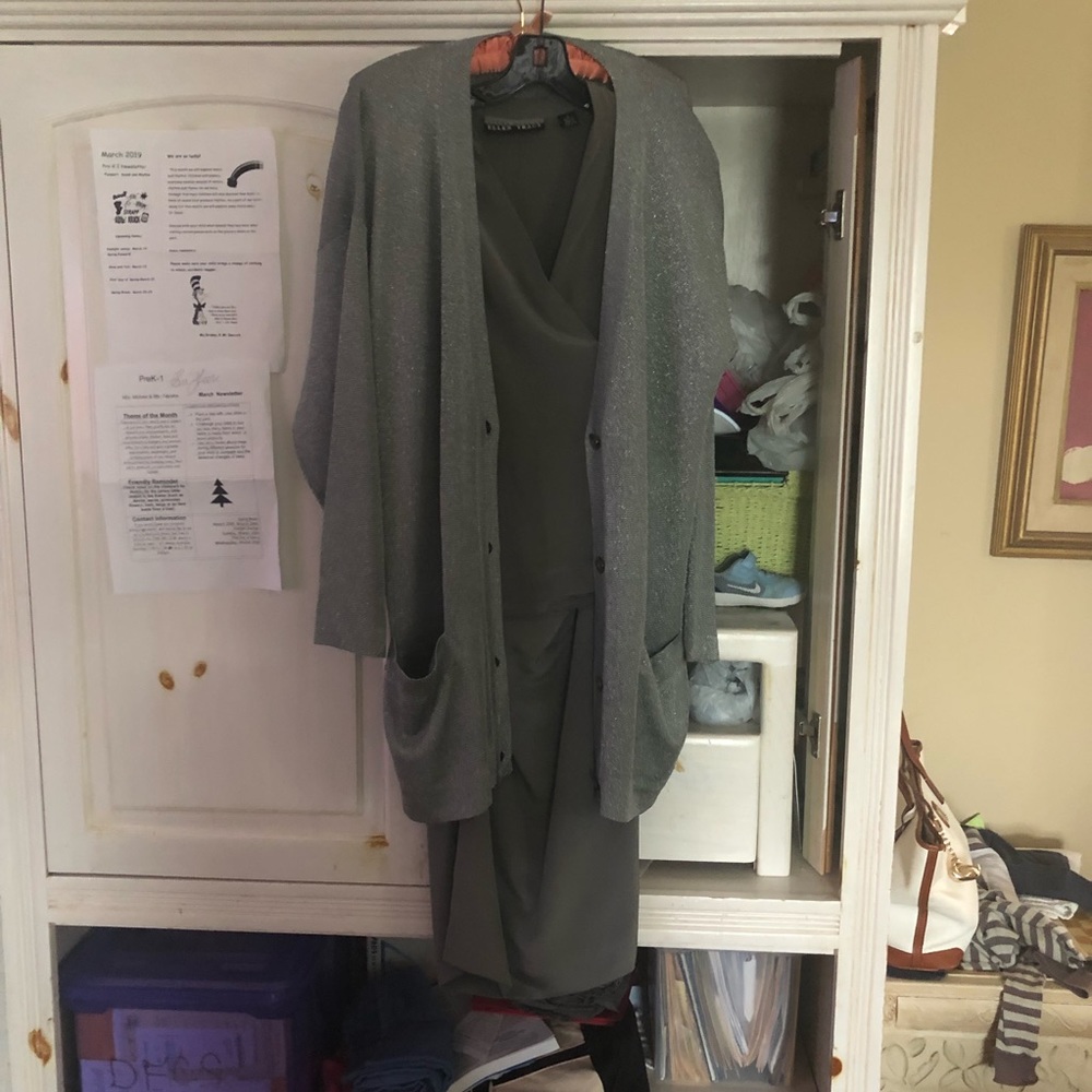 Ellen Tracy Gray 3 piece silk skirt suit